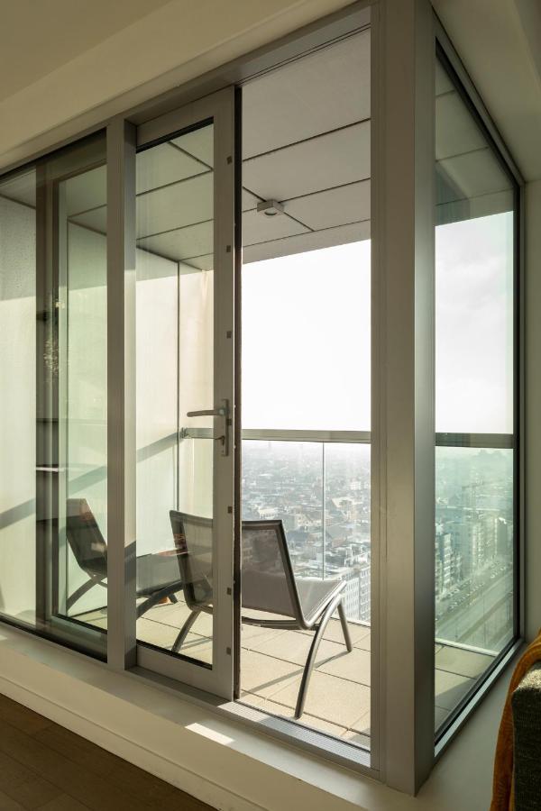 Uniek Appartement - Mooiste En Hoogste Uitzicht Op Antwerpen! - Incl Gratis Parking Bagian luar foto